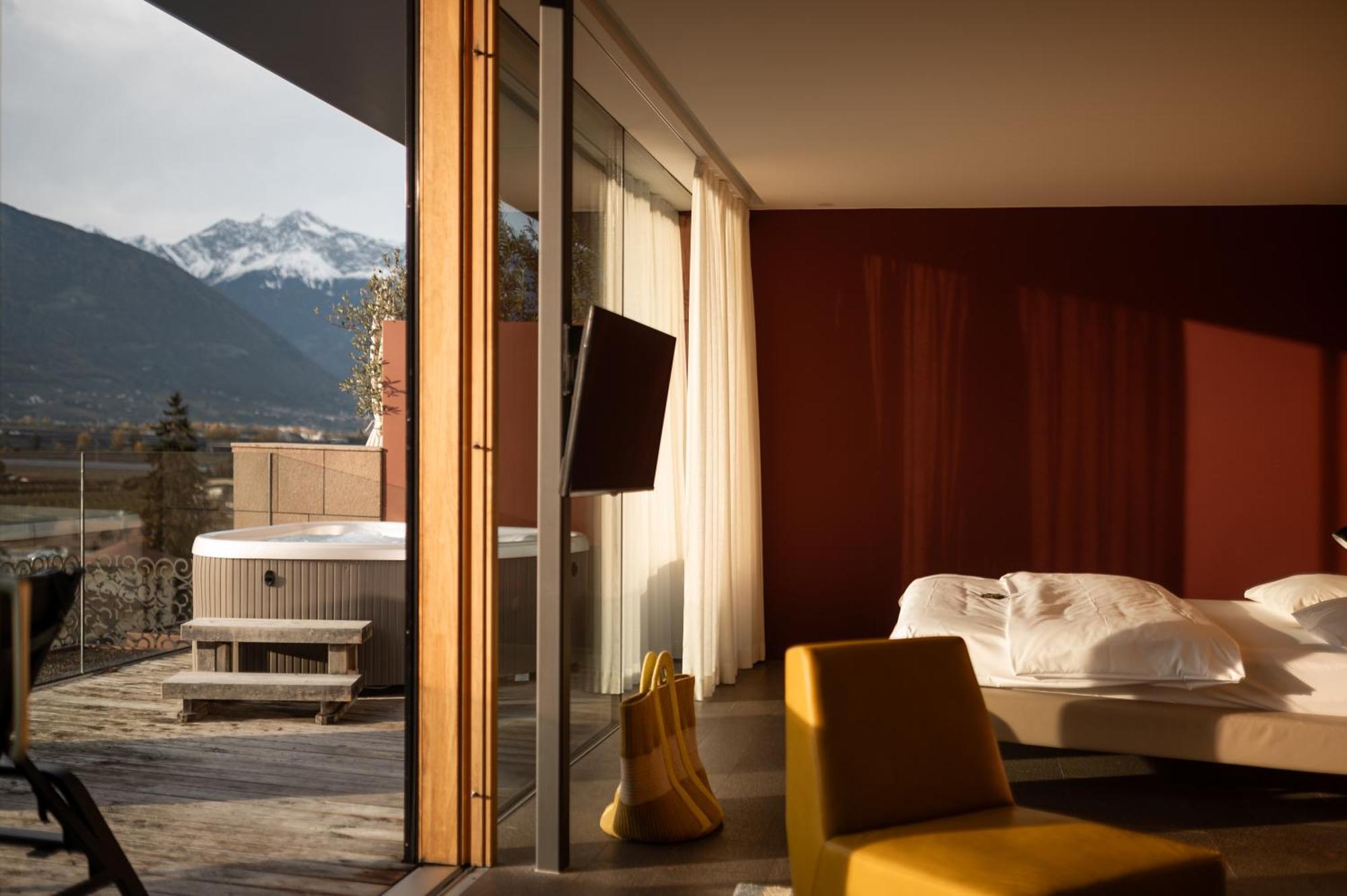 Hotel Muchele Postal / Burgstall Екстер'єр фото