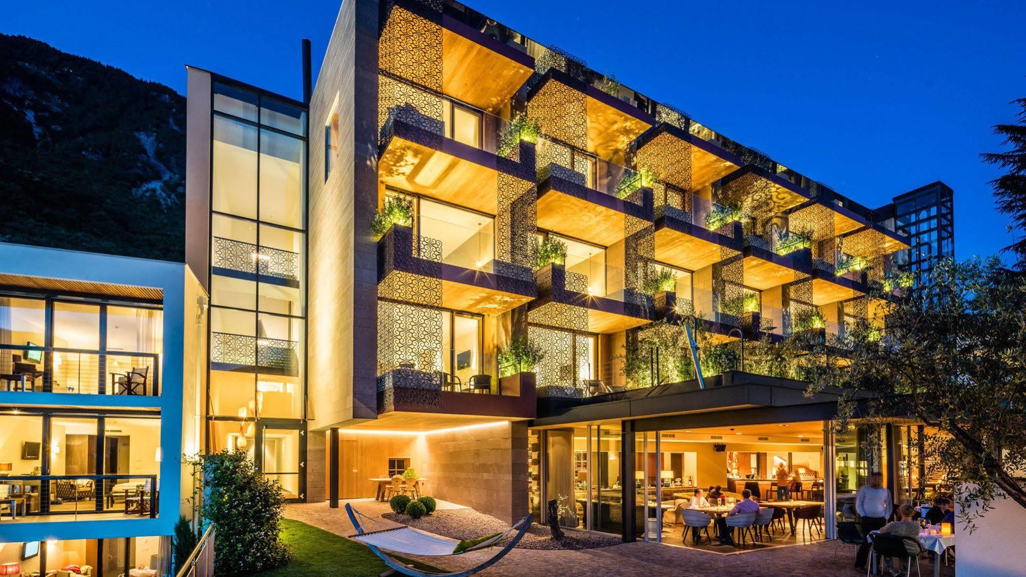 Hotel Muchele Postal / Burgstall Екстер'єр фото